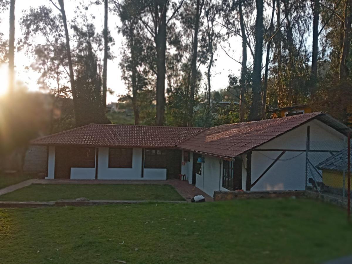 Villa Quinta Los Eucaliptos Quito Exterior foto